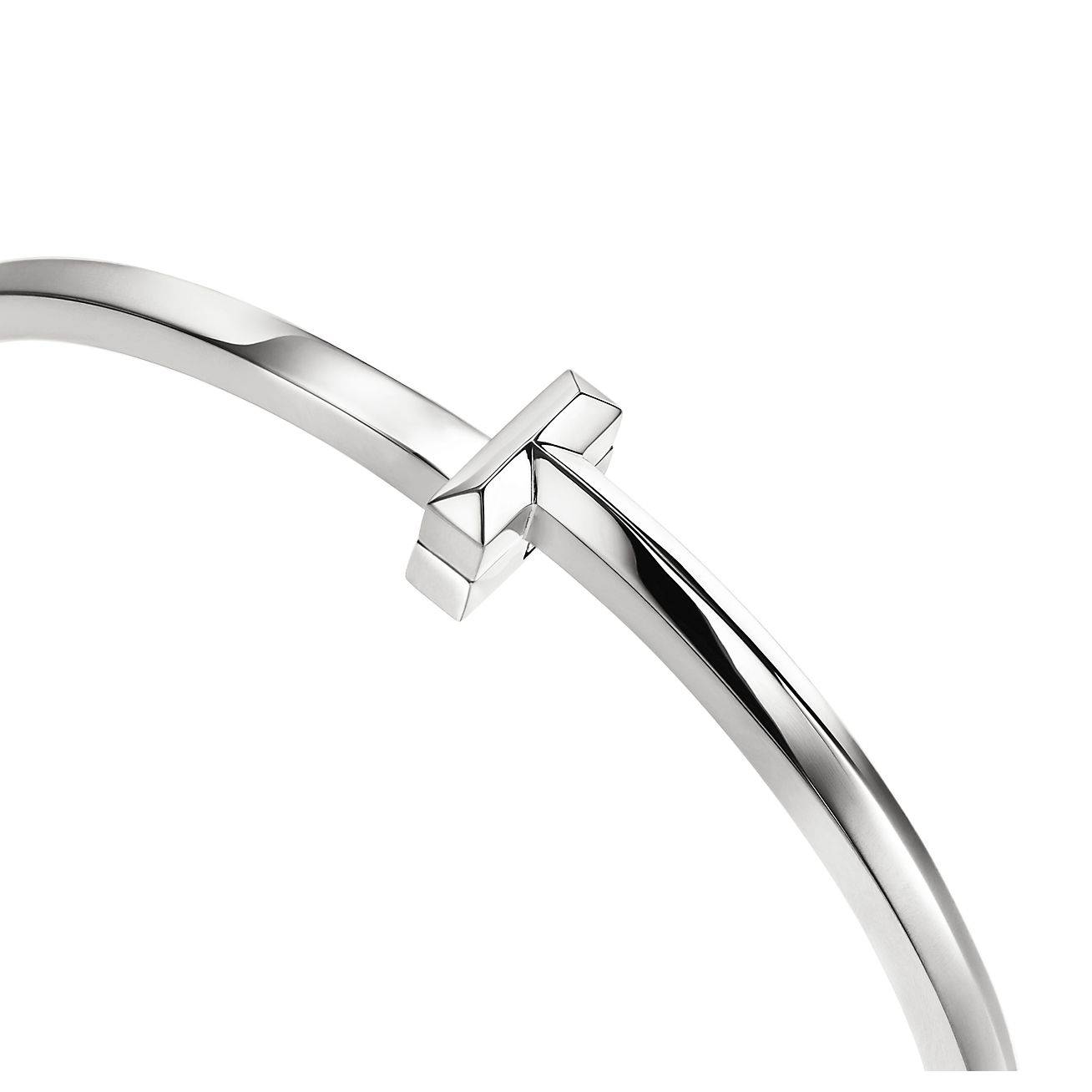 T*f*ny t t1 hinged bangle in white gold, narrow