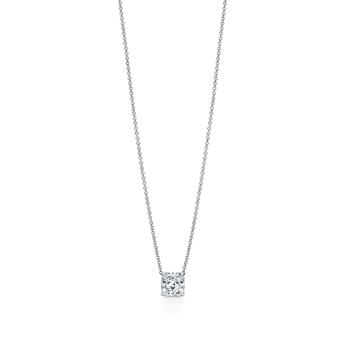 T*f*ny true® pendant in platinum with a T*f*ny true® diamond