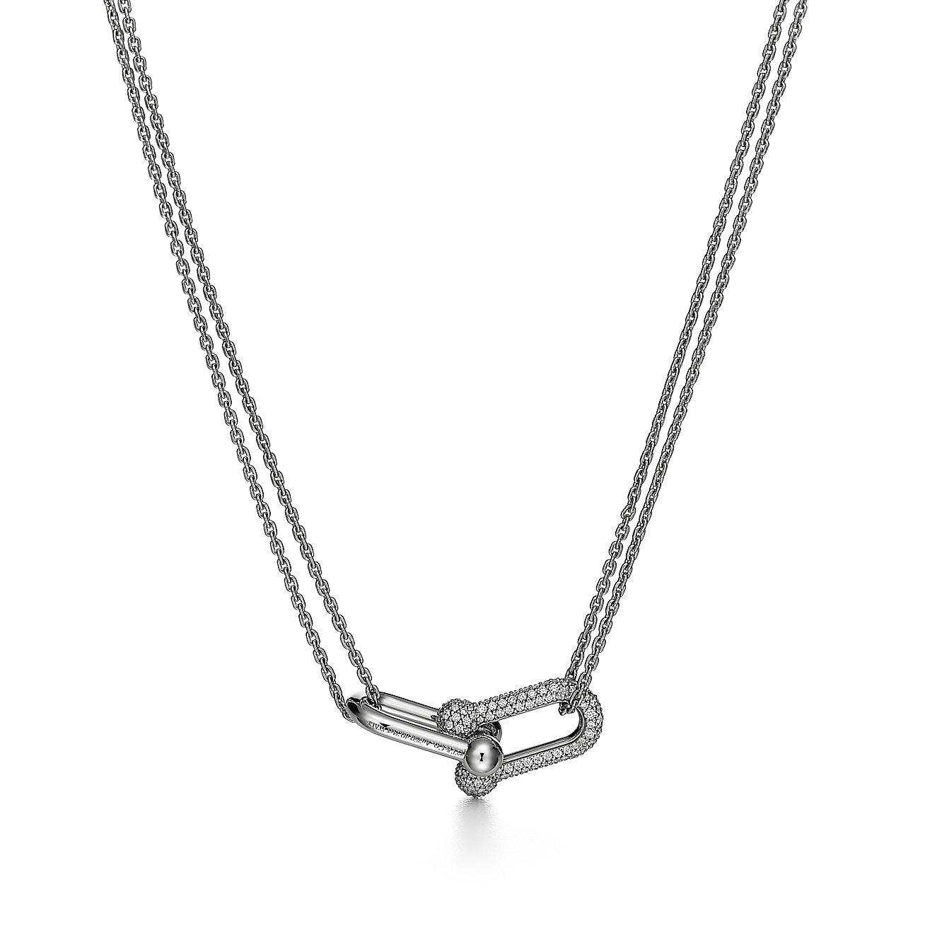 T*f*ny hardwear link pendant in white gold with pavÉ diamonds