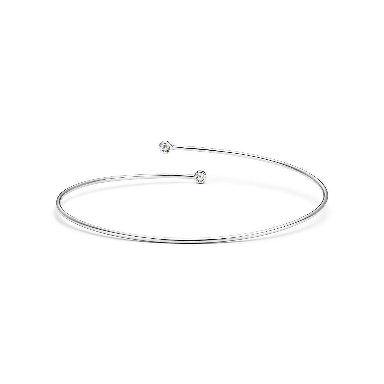 T*f*ny elsa peretti® diamond hoop single-row bangle