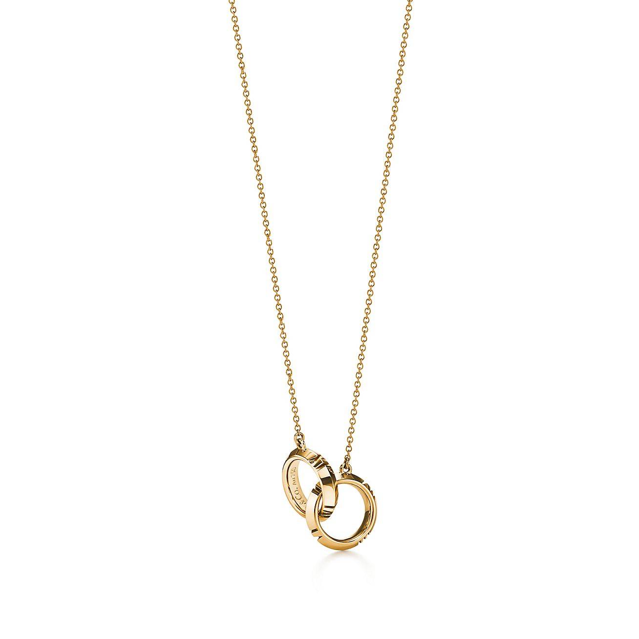 T*f*ny&co.atlas® x closed interlocking pendant in yellow gold 67789202