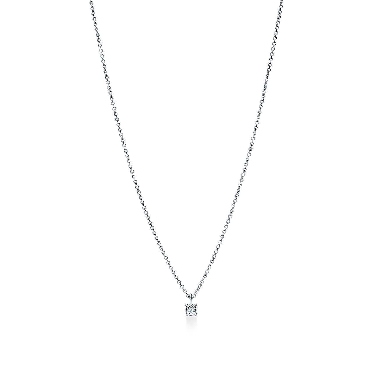 T*f*ny solitaire diamond pendant in platinum