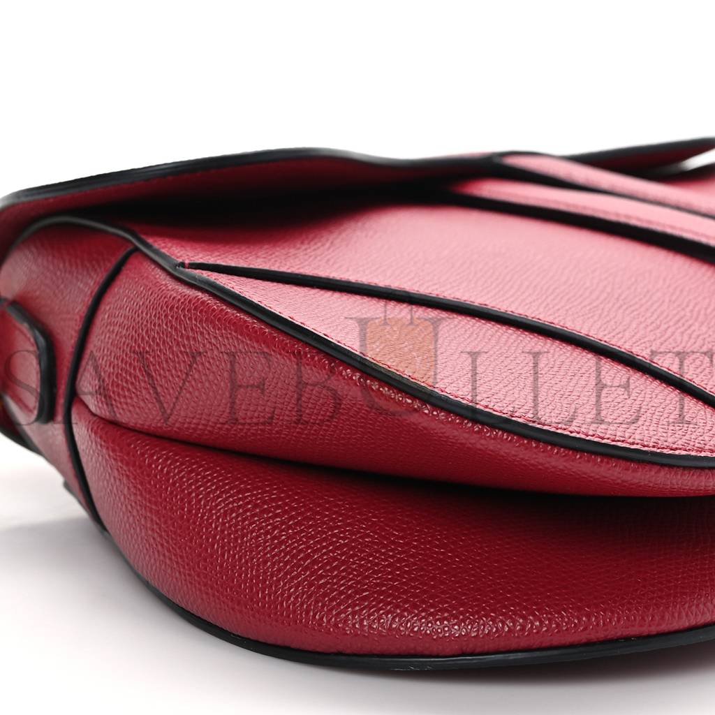 D*or grained calfskin saddle bag red (25*20*7cm)