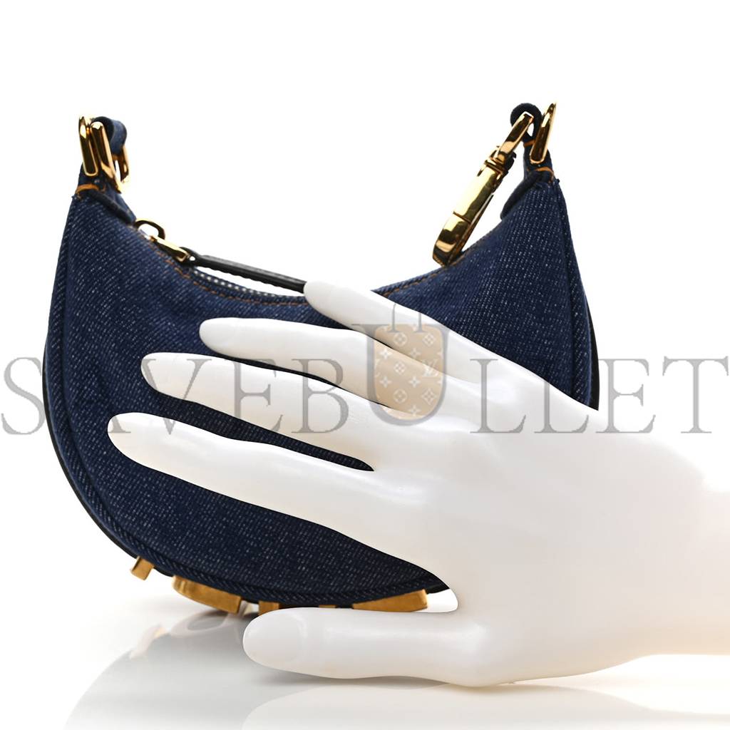 F**di denim shiny nappa nano F**digraphy hobo charm blue moro (16*10*5cm)