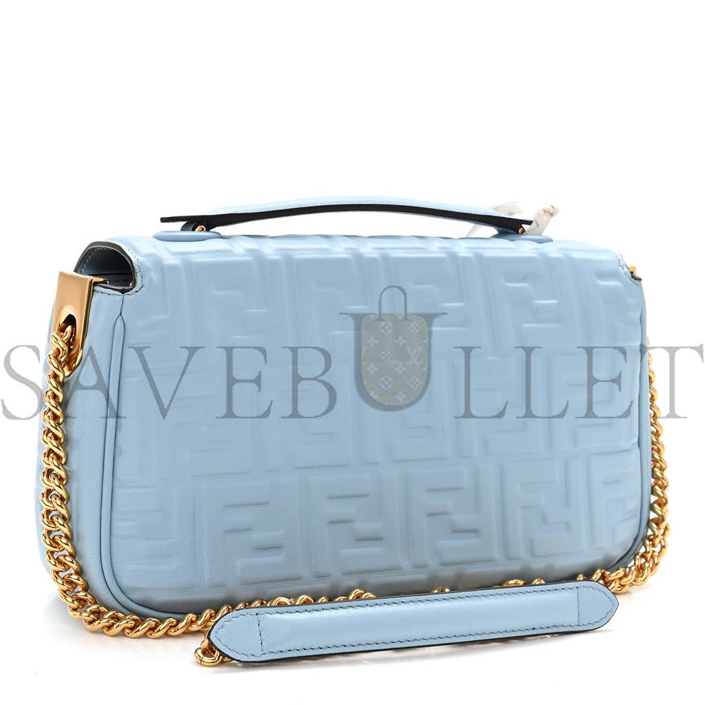 F**di nappa small ff embossed midi chain baguette azzurro baby (32*26*10cm)