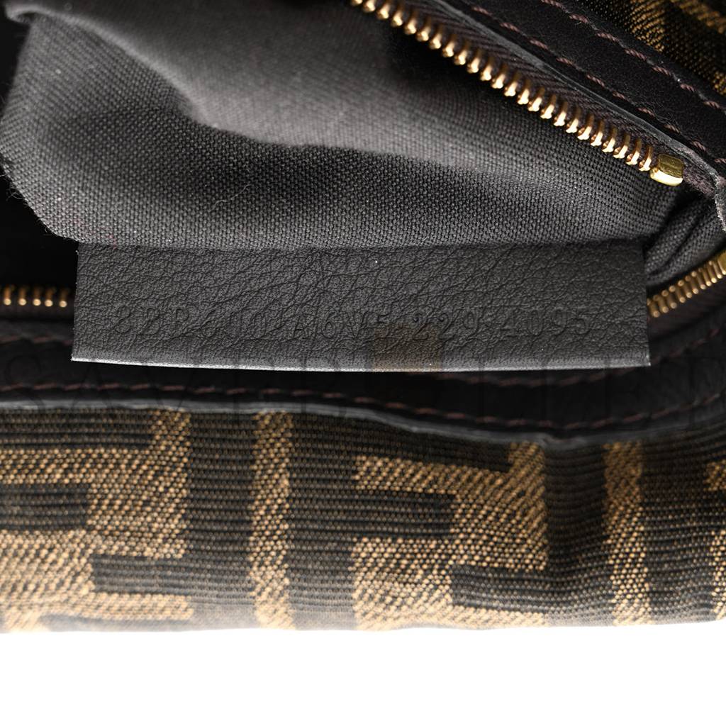 FENDI FABRIC JACQUARD FF 1974 MEDIUM BAGUETTE TOBACCO MORO BLACK (27*14*6cm)